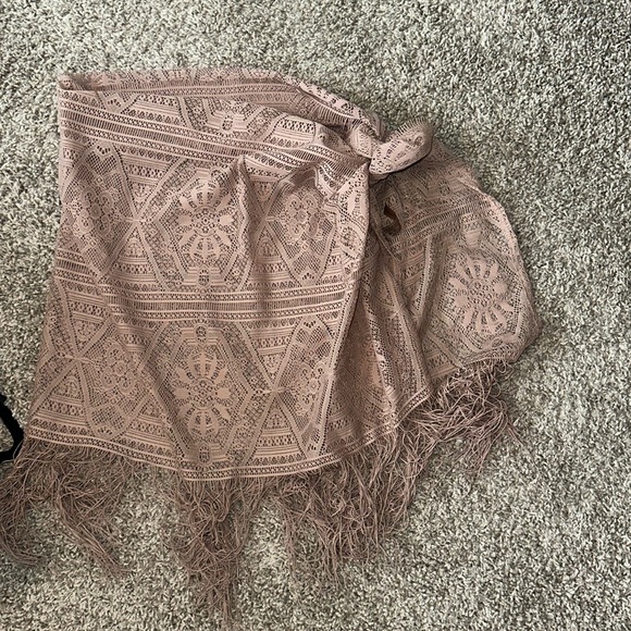 Fashion Nova Other - Swim suit cover up 🤍🧸